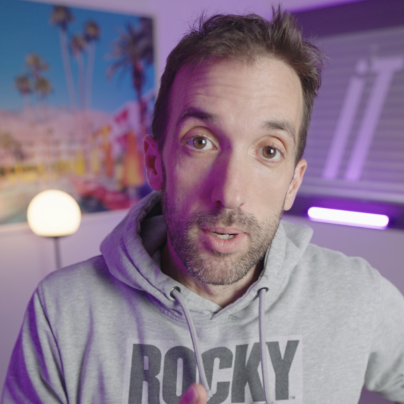 « 63 kilos tout en os, 93 kilos tout en gras, 85 kilos tout en muscles » : petite leçon de storytelling avec Brieuc le Dantec